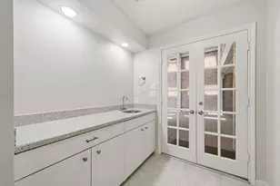 5426 John Dreaper Dr, Houston, TX 77056 - Photo 24