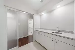 5426 John Dreaper Dr, Houston, TX 77056 - Photo 24