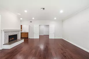 5426 John Dreaper Dr, Houston, TX 77056 - Photo 8