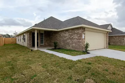 8718 Livings Street, Houston, TX 77028 - Photo 2