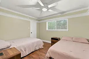 13418 Holston Hills Dr, Houston, TX 77069 - Photo 16