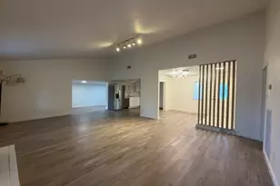 11515 W Bellfort Ave, Houston, TX 77099 - Photo 4