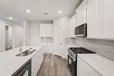 25440 Blossom Court, Montgomery, TX 77316 - Photo 4