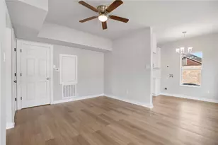 1115 Hogan St, Houston, TX 77009 - Photo 8