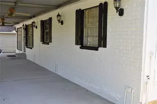 302 Arrowhead Dr, Conroe, TX 77316 - Photo 6