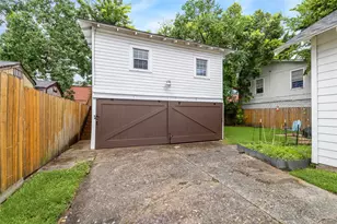 6816 Sherman St, Houston, TX 77011 - Photo 1