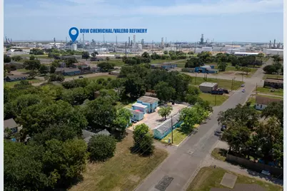 732 1st Avenue N, Texas City, TX 77590 - Photo 42