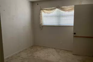 104 Hessler Dr, Hallettsville, TX 77964 - Photo 14