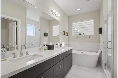 1608 Harrington Street, Houston, TX 77009 - Photo 8