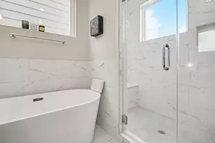 1608 Harrington St, Houston, TX 77009 - Photo 24