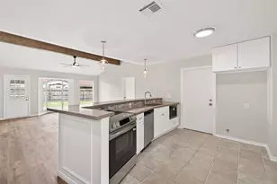 1802 Terrence Dr, Stafford, TX 77477 - Photo 8