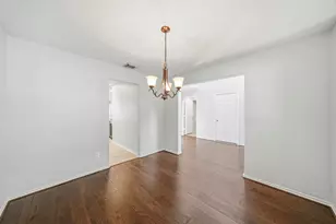17907 Pelican Cove Ct, Humble, TX 77346 - Photo 10