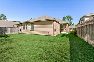 35 E Wolf Cabin Cir, Spring, TX 77389 - Photo 32