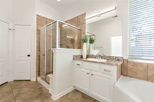 35 E Wolf Cabin Cir, Spring, TX 77389 - Photo 28
