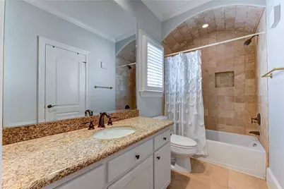 7615 Pine Ridge Terrace Road, Houston, TX 77081 - Photo 26
