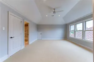 7615 Pine Ridge Terrace Rd, Houston, TX 77081 - Photo 30