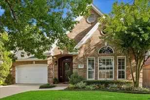 2907 Robinhood St, West University Place, TX 77005 - Photo 1
