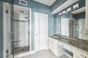 2907 Robinhood St, West University Place, TX 77005 - Photo 16
