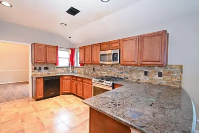 16302 Ash Point Lane, Sugar Land, TX 77498 - Photo 12