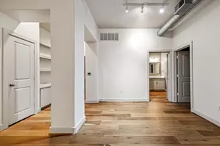 1901 Post Oak Blvd, Houston, TX 77056 - Photo 14