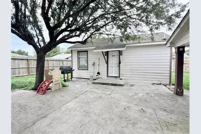1322 Saddle Rock Drive, Houston, TX 77088 - Photo 4