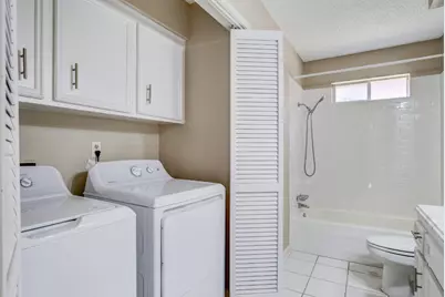 16023 Havenhurst Drive, Houston, TX 77059 - Photo 14