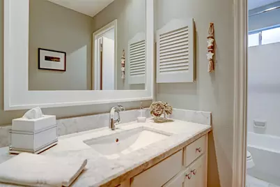 12 Fairmeade Bend Drive, The Woodlands, TX 77381 - Photo 20