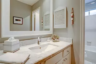12 Fairmeade Bend Dr, The Woodlands, TX 77381 - Photo 20