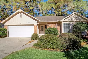 12 Fairmeade Bend Dr, The Woodlands, TX 77381 - Photo 1