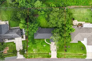 1817 Benbow Wy, Houston, TX 77080 - Photo 2