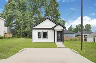 16939 Balmoral, Montgomery, TX 77316 - Photo 1