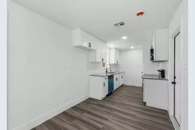 4115 Trail Lake Drive, Houston, TX 77045 - Photo 12