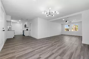 4115 Trail Lake Dr, Houston, TX 77045 - Photo 8