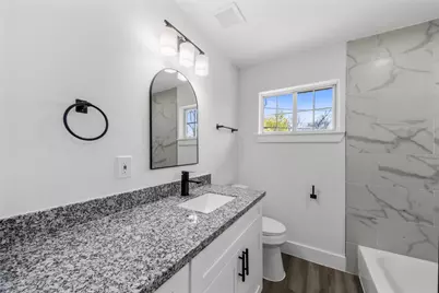 4115 Trail Lake Drive, Houston, TX 77045 - Photo 18