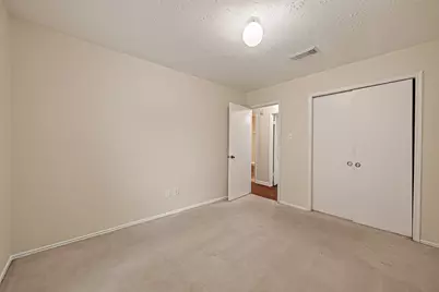 2743 N Larkspur Circle, Pearland, TX 77584 - Photo 18