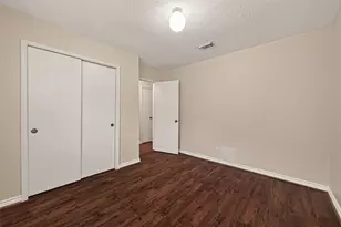 2743 N Larkspur Cir, Pearland, TX 77584 - Photo 20