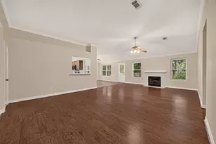 2743 N Larkspur Cir, Pearland, TX 77584 - Photo 8