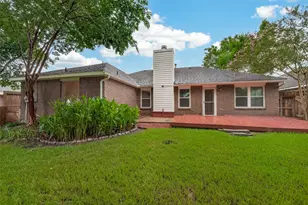 2743 N Larkspur Cir, Pearland, TX 77584 - Photo 4