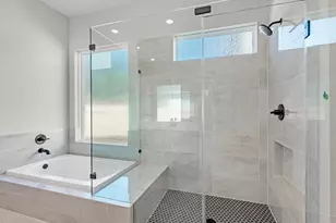 7066 N Lake Clopton Dr, Montgomery, TX 77316 - Photo 14