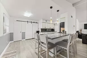 8103 Mobud Dr, Houston, TX 77036 - Photo 10