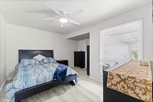 8103 Mobud Dr, Houston, TX 77036 - Photo 12