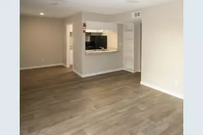 8345 Park Place Boulevard #06, Houston, TX 77017 - Photo 10