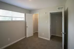 8345 Park Pl Blvd, Houston, TX 77017 - Photo 2