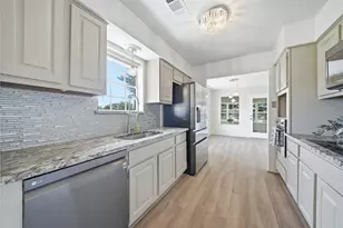 22 Patio Dr, Hilltop Lakes, TX 77871 - Photo 10