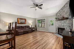 21475 Palace Pines Dr, Kingwood, TX 77339 - Photo 10