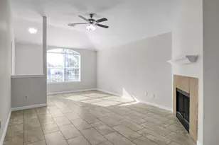 10486 Twin Circles Dr, Montgomery, TX 77356 - Photo 8