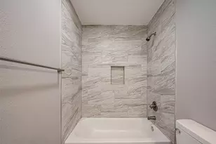1623 Cherry Ridge Dr, Houston, TX 77077 - Photo 16