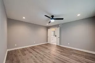 1623 Cherry Ridge Dr, Houston, TX 77077 - Photo 24