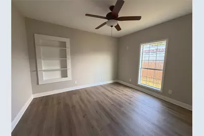 716 74th Street, Houston, TX 77011 - Photo 2
