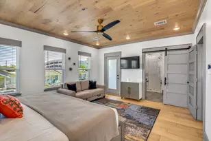 2401 33rd St, Galveston, TX 77550 - Photo 28